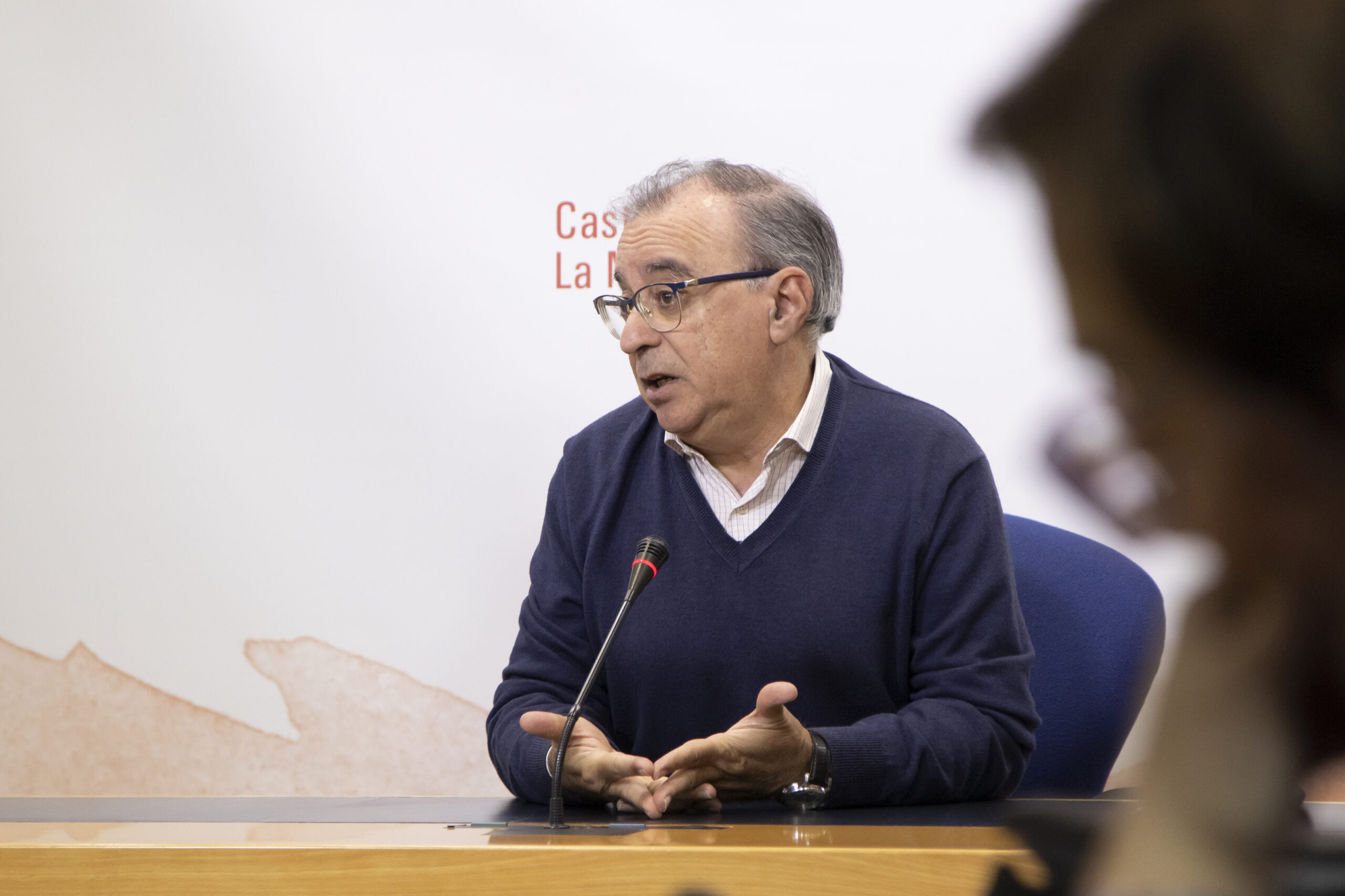 Mora: “Núñez tiene miedo a la coherencia y valentía de Page, al que critican por decir lo que ellos son incapaces de decir”