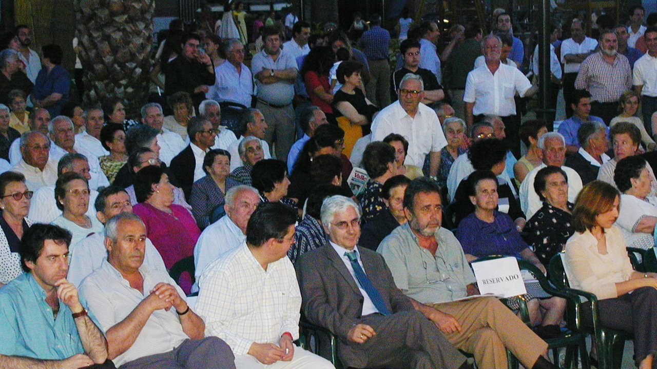 &#8216;Pedimos el apoyo de los castellano-manchegos para seguir trabajando por el progreso y el desarrollo de la región&#8217;