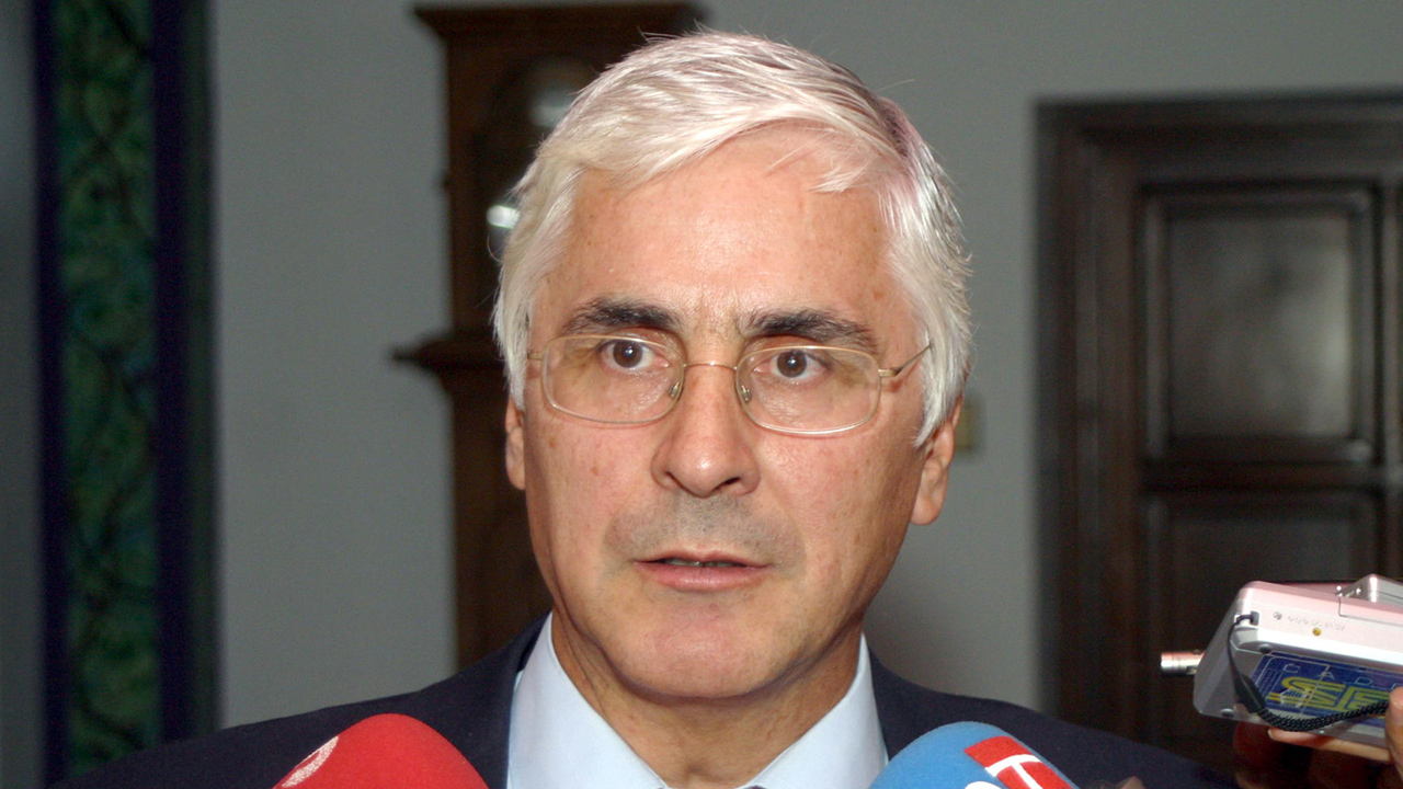 ‘Los gobiernos de Murcia y Valencia tienen dos varas de medir’