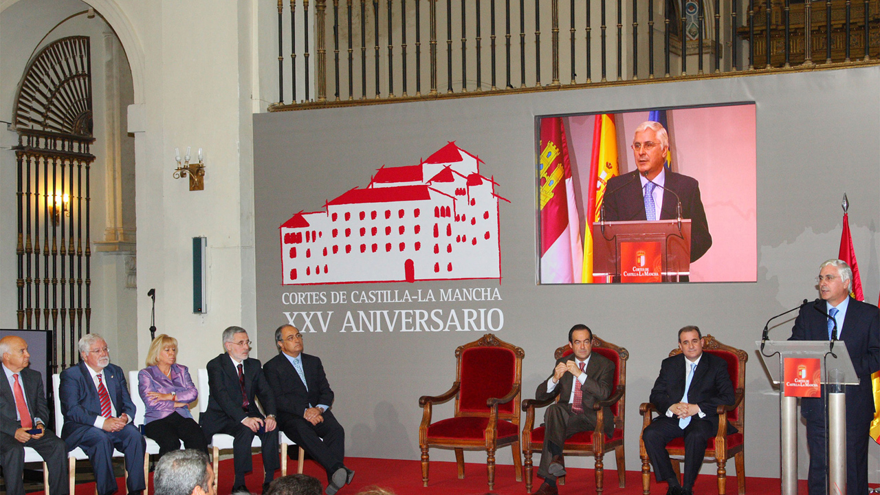 Barreda: “Ejercemos nuestra autonomía y alzamos nuestra voz en beneficio de los castellano-manchegos”