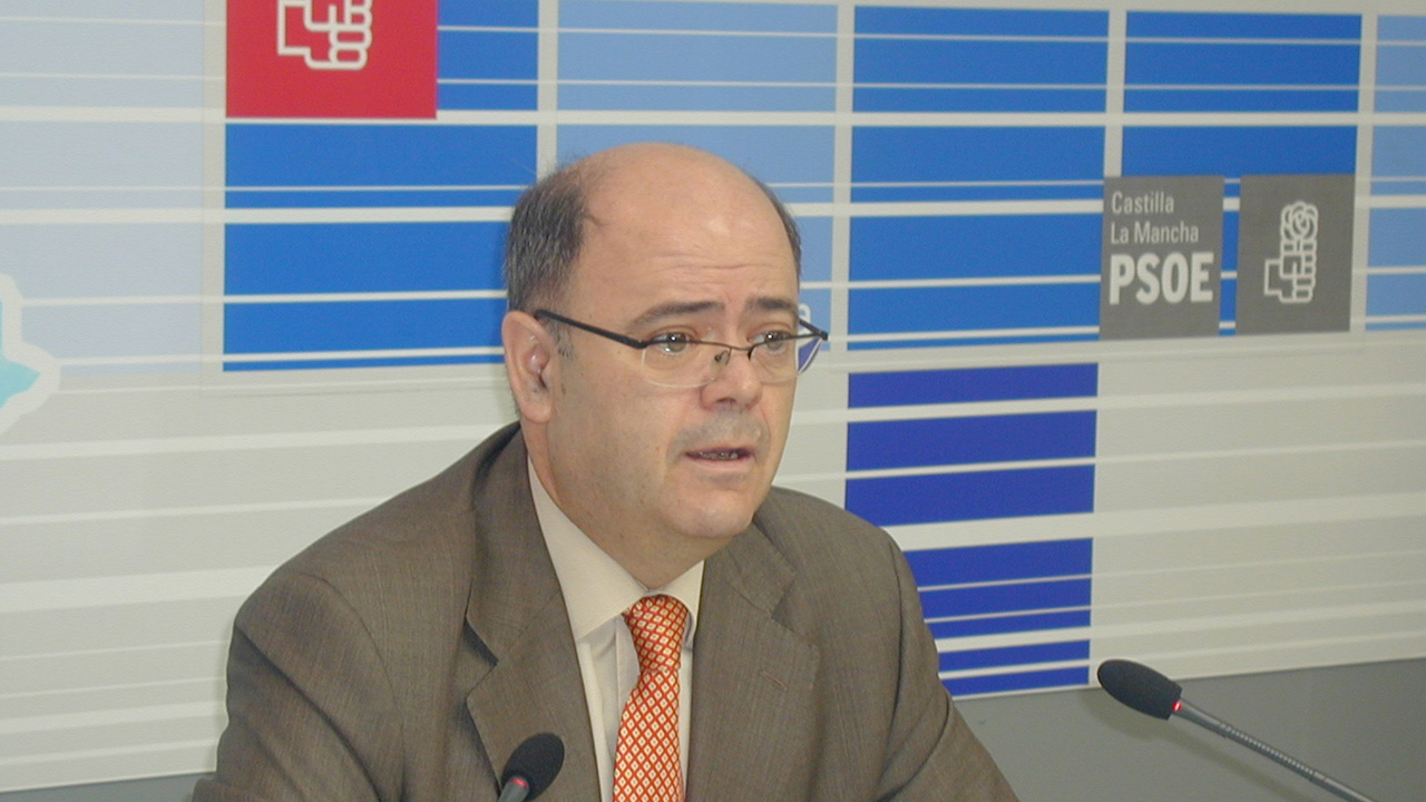 “Cospedal debe ir al congreso del PP de Murcia a explicar y defender nuestro Estatuto»