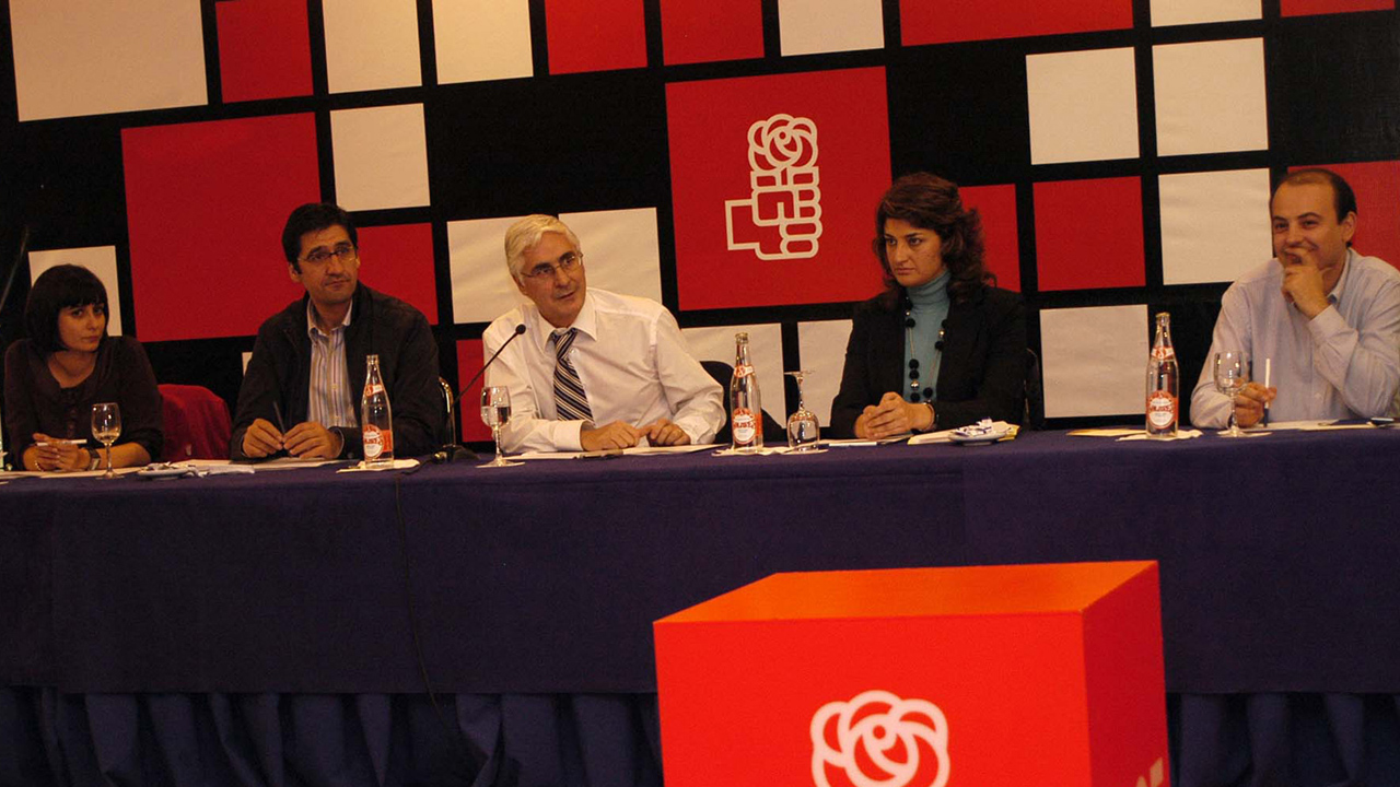 “Frente a la unidad del PSOE, en el PP con De Cospedal existen más conflictos que nunca”