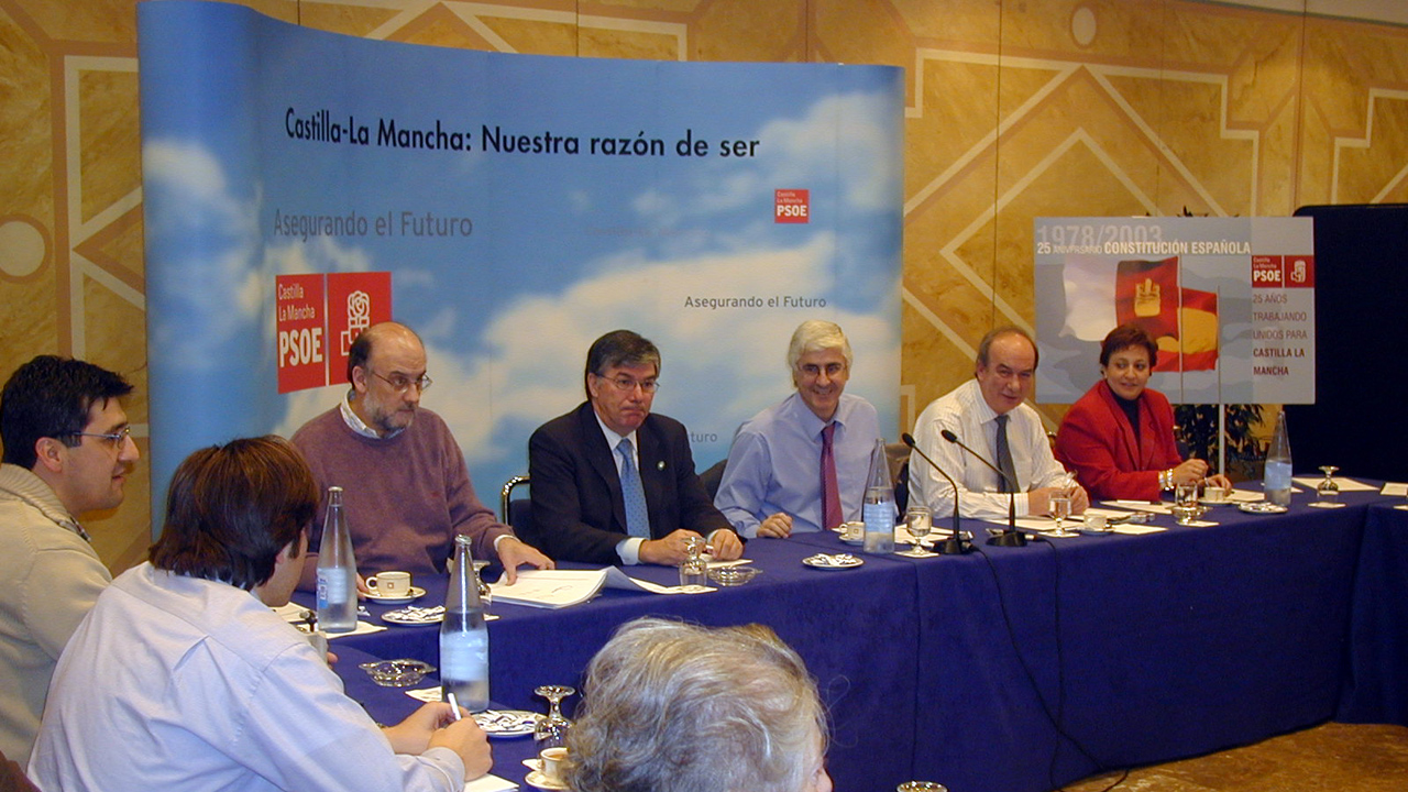 El PSOE de C-LM anuncia un proceso electoral participativo y ‘sin ningún dedazo, como es tradicional en el PP’