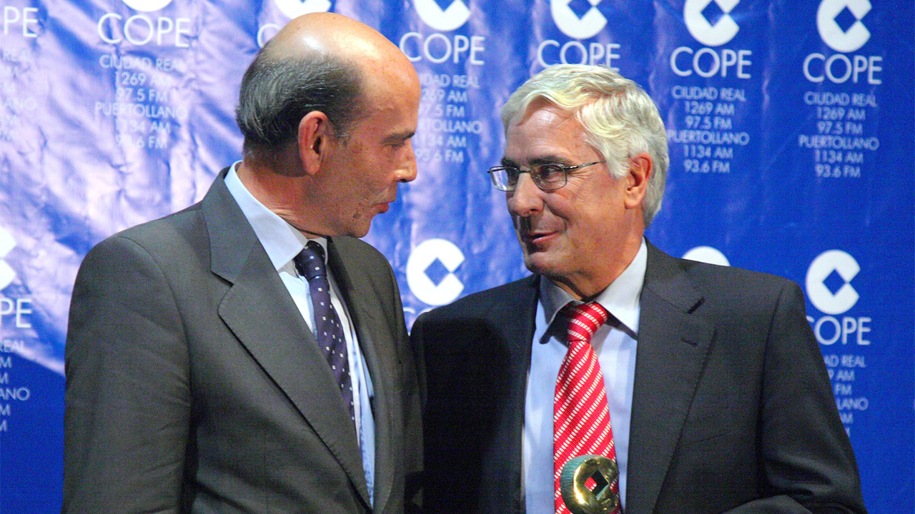 El presidente Barreda recibe el premio Popular 2009 por su defensa de los recursos hídricos de Castilla-La Mancha