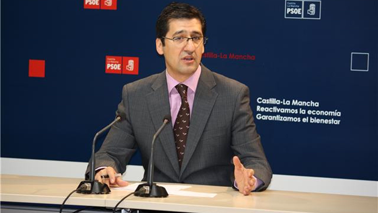 “Cospedal es capaz de pedir un pacto al Gobierno de España al día siguiente de haber rechazado de nuevo el Pacto en C-LM”