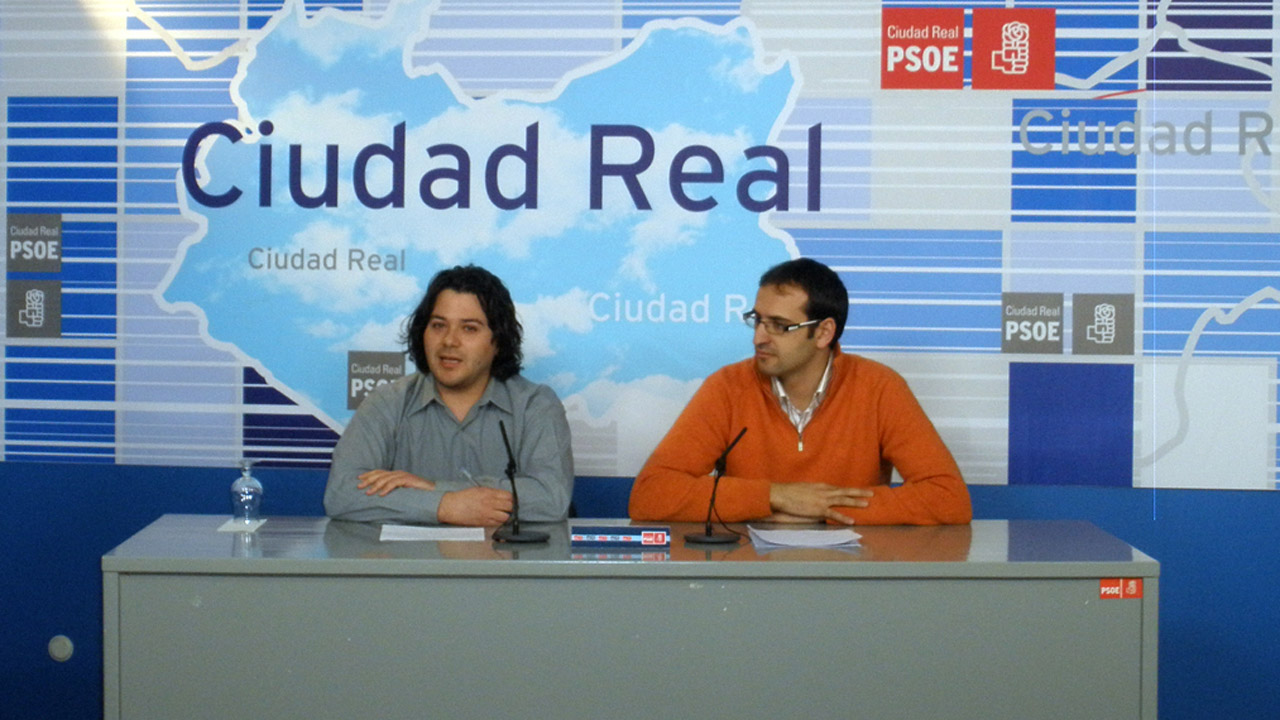 Gutiérrez: «Si Cospedal tuviera mínima autoridad pediría a Mayor Oreja que dimitiera»