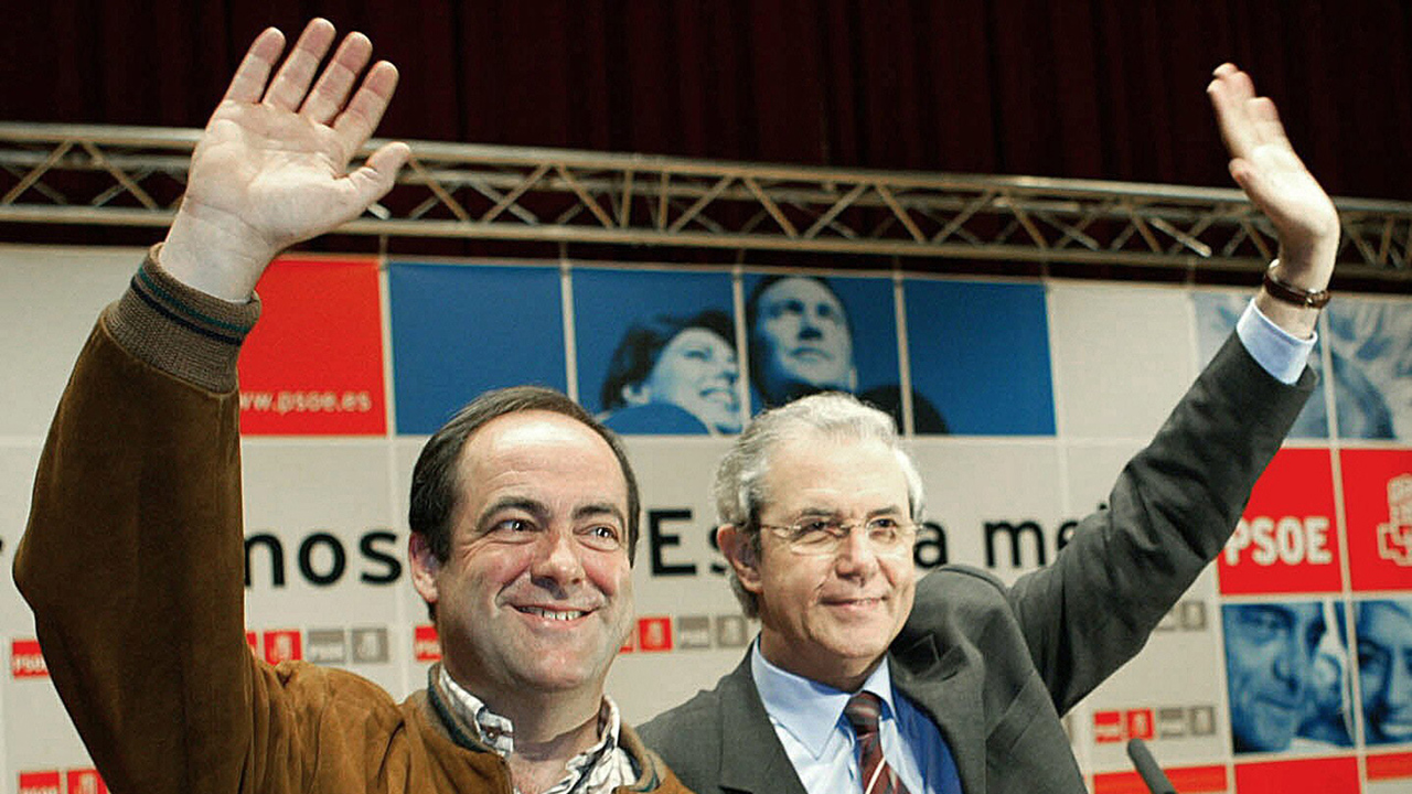 Bono: ‘el PP gana en las encuestas pero el PSOE ganará en las urnas’