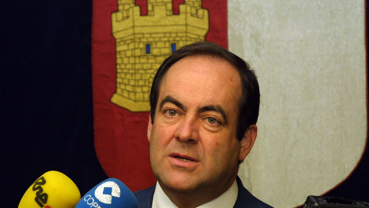 Bono: ‘El Gobierno de Zapatero llamará al timbre de todas las puertas’