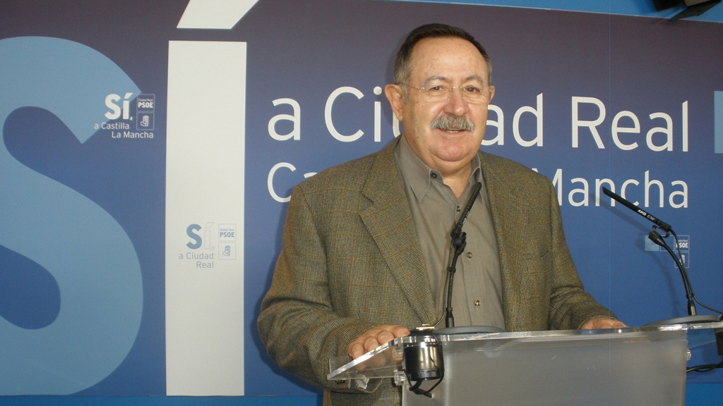 «Cospedal podría empezar el Plan de Austeridad que propone por los 40 millones que gana de sueldo»