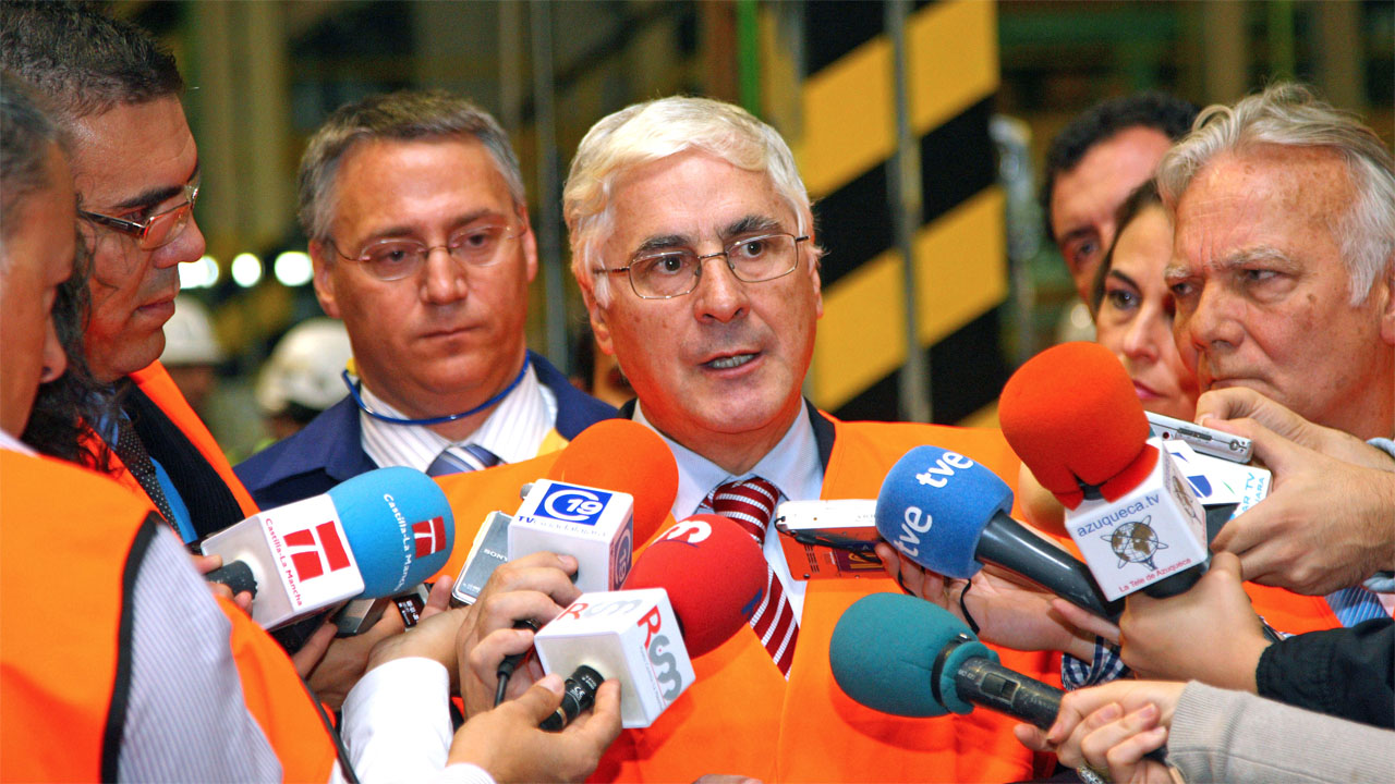 Barreda espera que Cospedal rectifique y desautorice a su portavoz