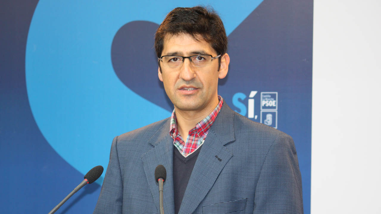 “De Cospedal tiene que dar explicaciones sobre las últimas noticias que vinculan al PP de C-LM con la Gürtel”