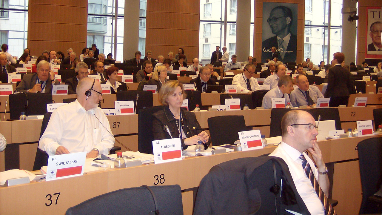 C-LM defiende en Bruselas la continuidad de la política de cohesión