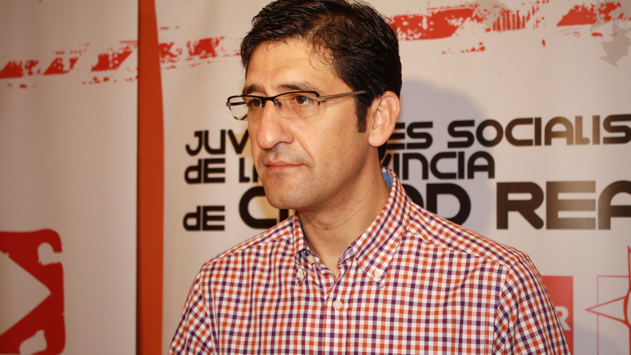 “El problema no es la gente que acompaña a Rosa Romero, aunque haya algún imputado, el problema es la cabeza de lista”