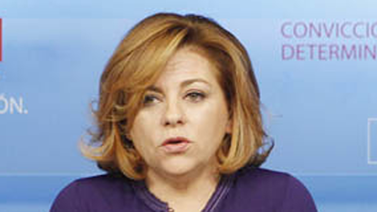 El PSOE pide a Cospedal que rectifique o dimita