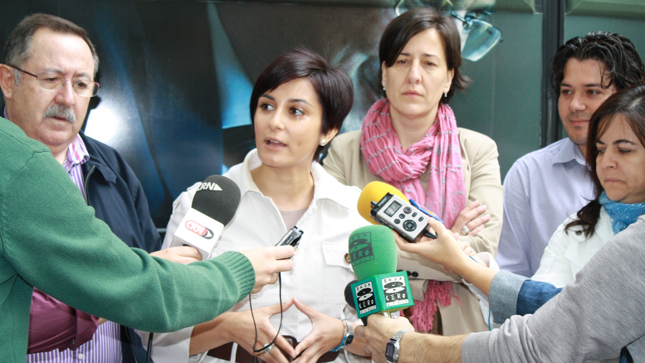 “El PP se equivoca con su estrategia extremista porque en C-LM estamos acostumbrados a entendernos entre todos”