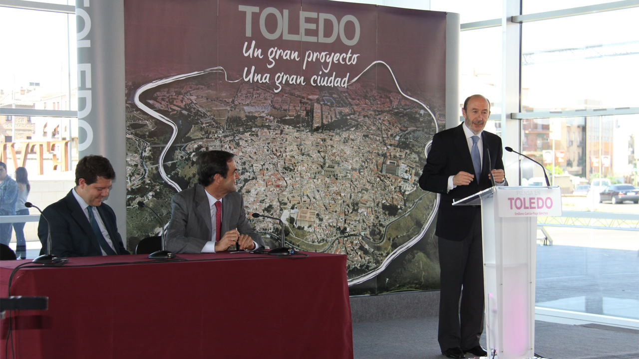 Rubalcaba pone a C-LM como ejemplo de Sanidad, Educación o Servicios Sociales de calidad