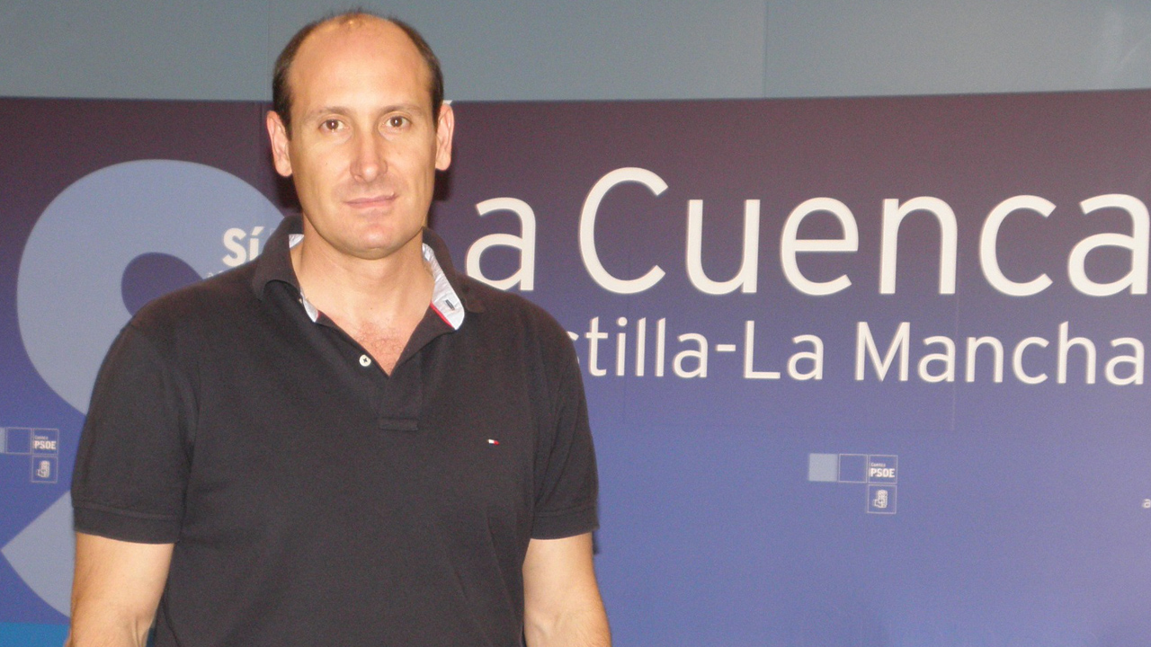 «Las ocurrencias del PP no crean empleo»