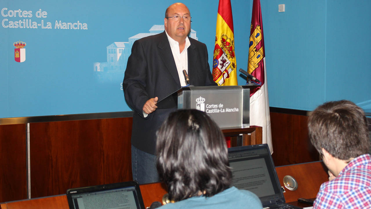 Piden explicaciones a Valle sobre el informe manipulado y el impago del IBI