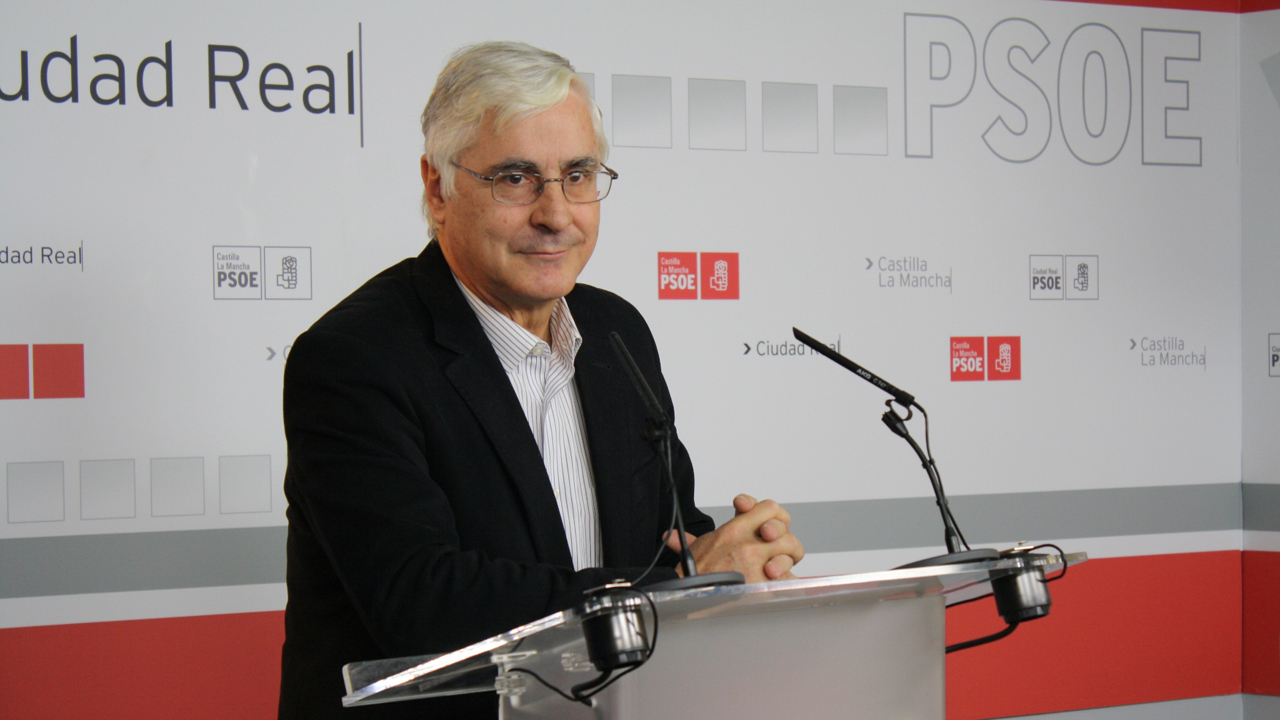 Barreda denuncia los recortes “injustos” e ineficaces” de Rajoy y Cospedal porque crearán más paro