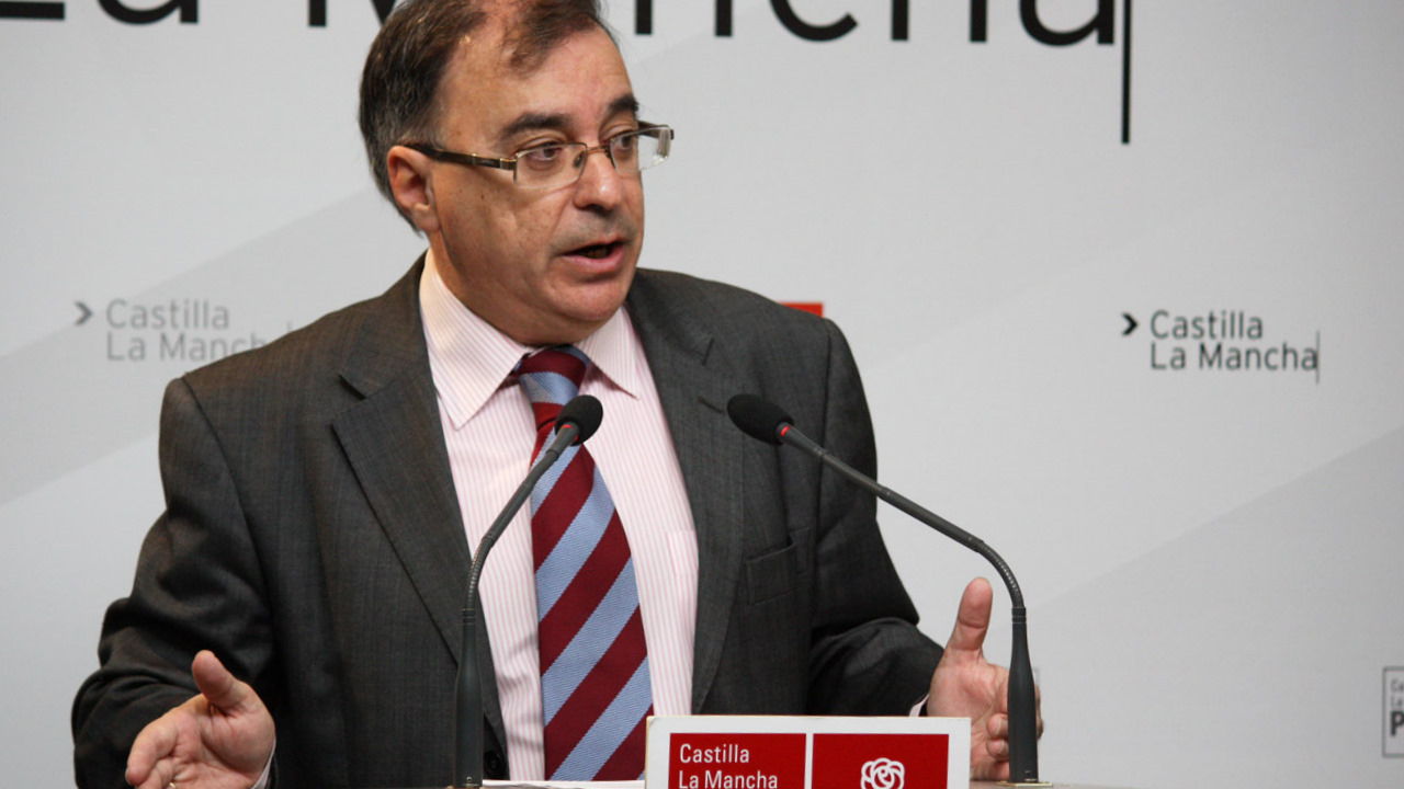 “Si Echániz anuncia más recortes en Sanidad es como para echarse las manos a la cabeza y ponerse a temblar”