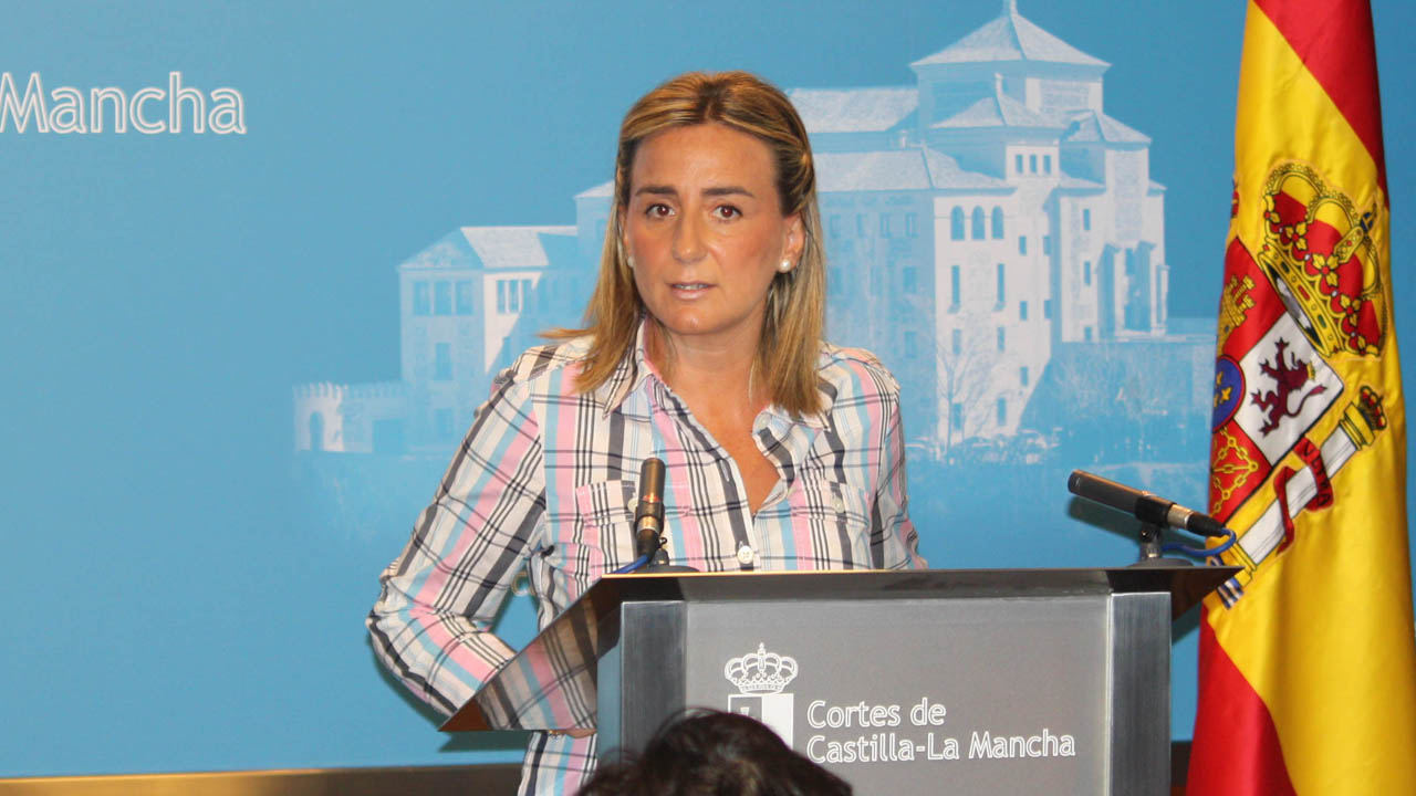 El PSOE ofrece en las Cortes un pacto por el crecimiento y el empleo a Gobierno, empresarios y sindicatos