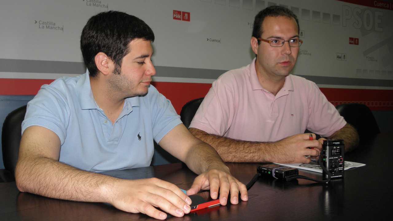 Juventudes Socialistas de Castilla-La Mancha presenta la campaña ‘Rajoy calienta el ambiente’