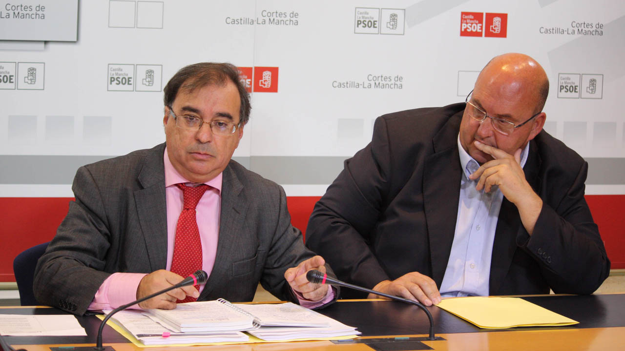 Mora: ”El recorte de 160 millones en los Presupuestos de 2013 aboca a otros 2.000 despidos en la Sanidad Pública de Castilla-La Mancha”