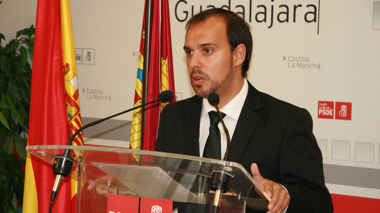 “El nuevo trasvase ahonda la traición de Cospedal a Castilla-La Mancha”