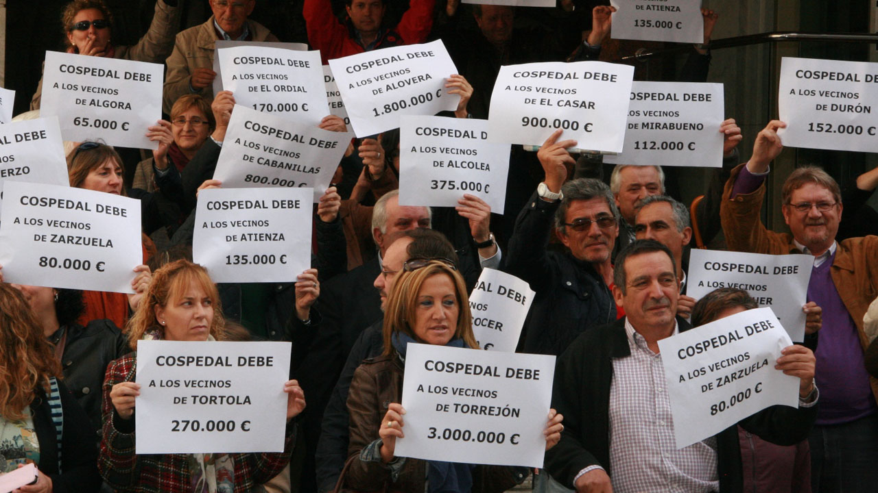 Alcaldes del PSOE reclaman a Cospedal que pague lo que debe a sus vecinos