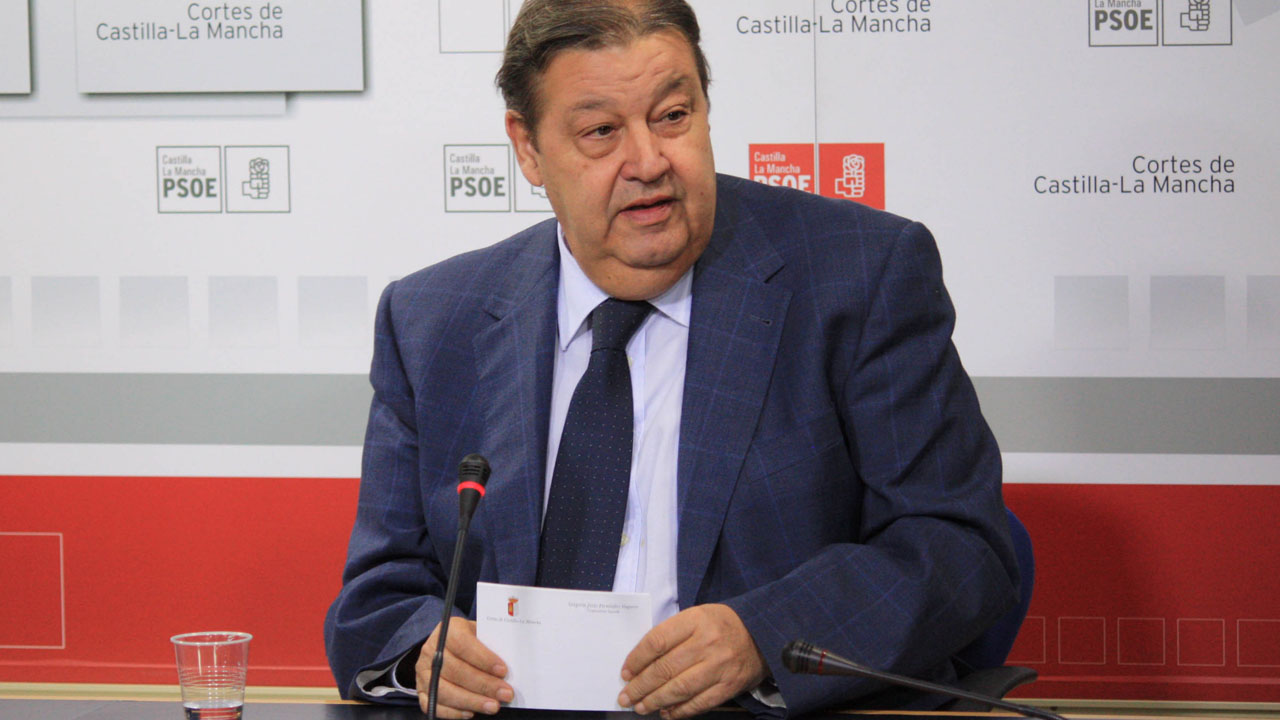 Vaquero: ”Están fabricando una encuesta para justificar en Madrid el pucherazo electoral y la barbaridad que pretende hacer Cospedal con el Estatuto”