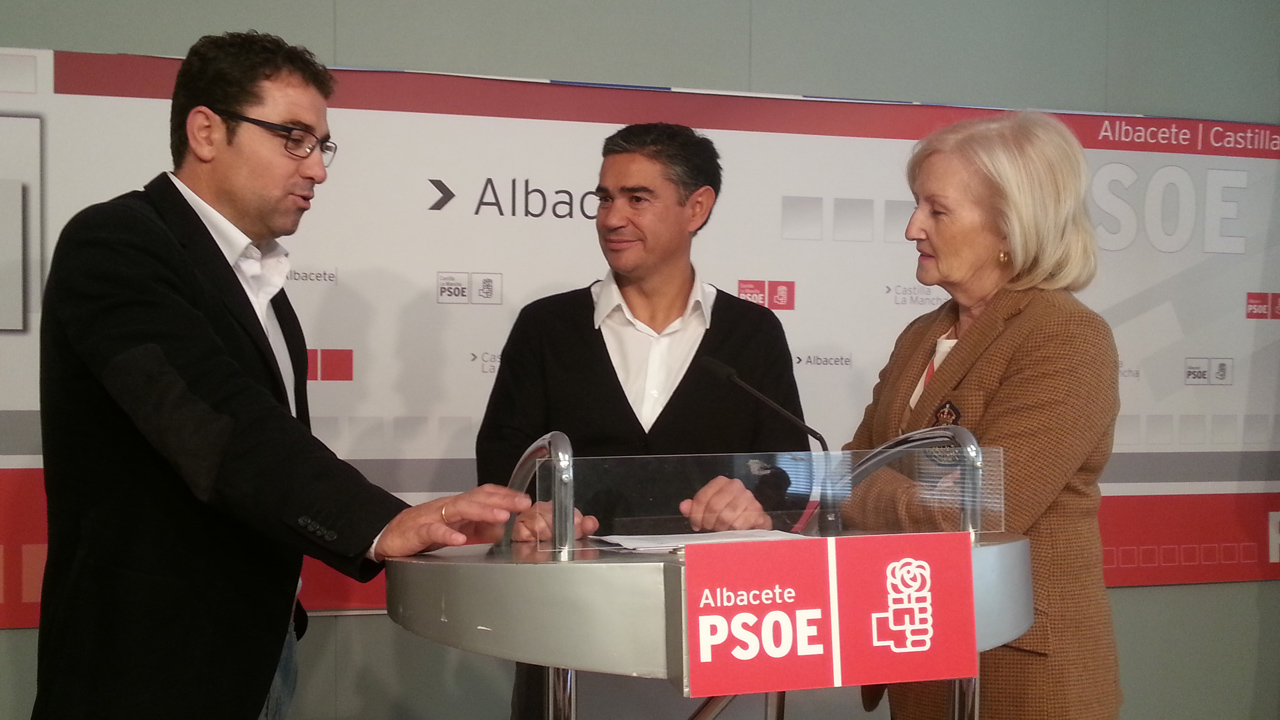 González Ramos: «Lo que le importa a Cospedal es el dedo, piensa que esto es un cortijo»