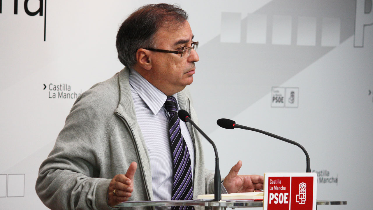 Mora: «Las políticas de Cospedal y Rajoy cada vez tienen más rechazo social»