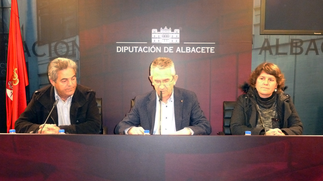 El PSOE denuncia la retirada de ayudas para las escuelas infantiles municipales