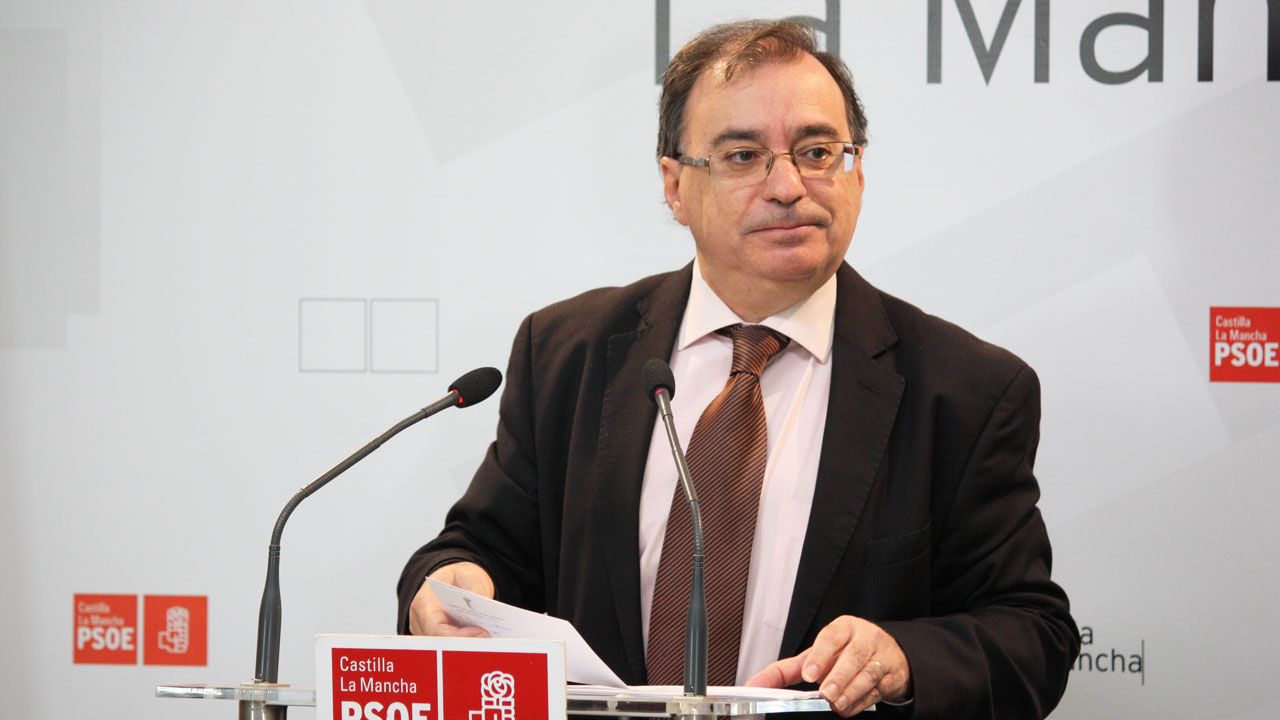 Mora: “Cospedal engaña de nuevo a los ciudadanos ofreciendo datos contradictorios de las listas de espera”