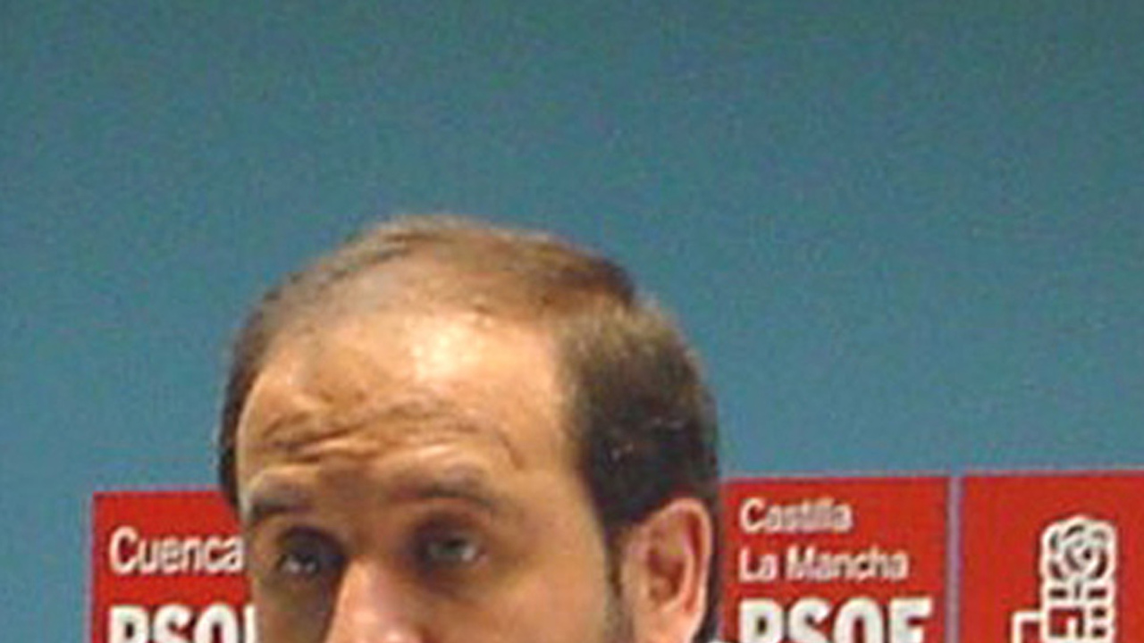 “Mientras que la voz de Barreda tiene peso nacional, Molina sigue sin pintar nada en el PP”