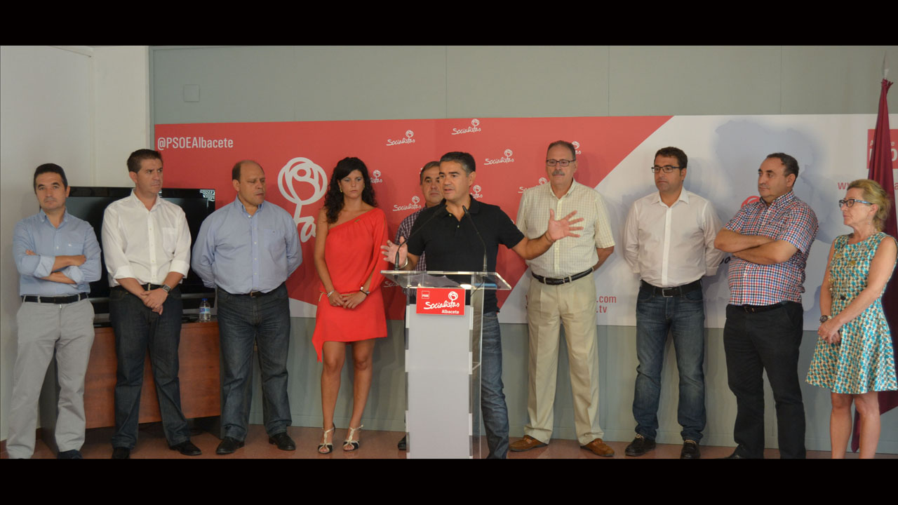 González Ramos anuncia un frente común de rechazo de los socialistas a la elección directa de alcaldes