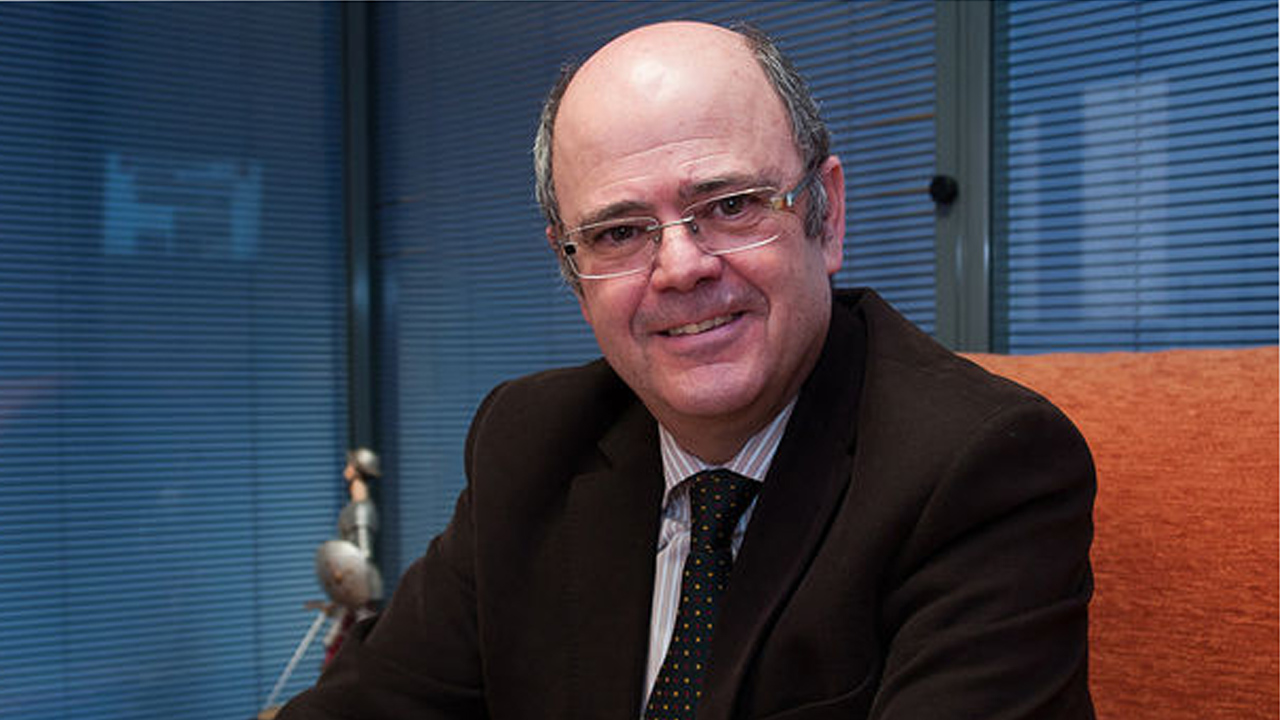 Alonso pregunta a la ministra de Agricultura si el gobierno va a hacer algo de verdad para evitar la ruina del sector del vino