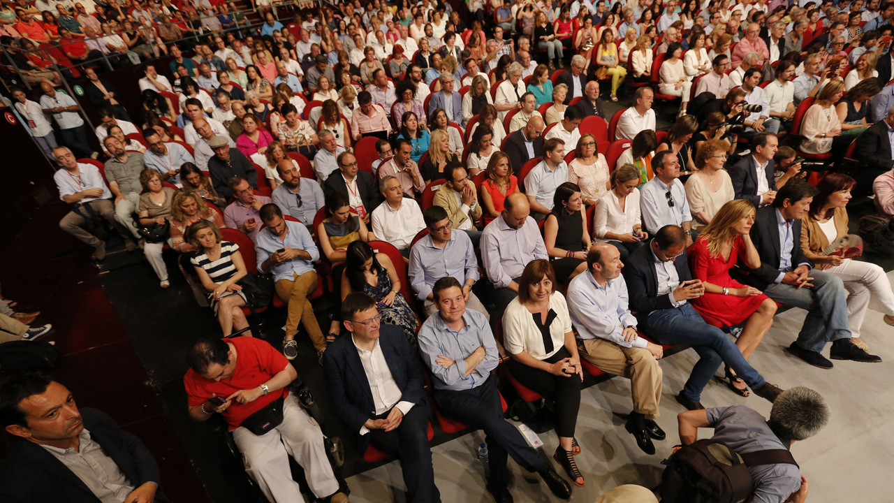 Page señala que Pedro Sánchez representa el cambio que quieren los españoles “desde a seguridad y el sentido común”