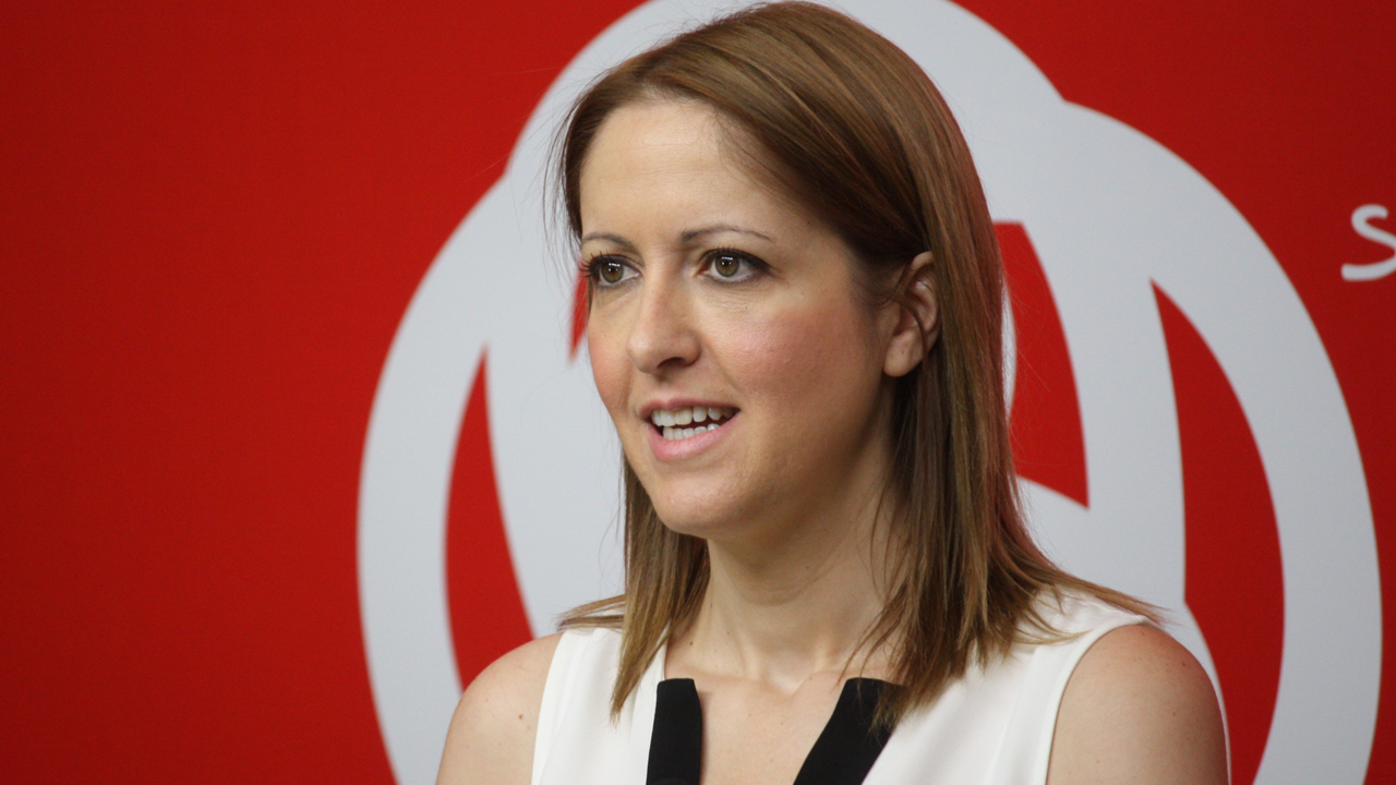 Maestre: “Es un insulto para la comunidad educativa que el Gobierno de Rajoy premie al consejero de Cospedal que más ha recortado en Educación”