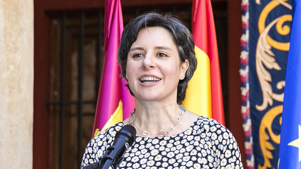 Martínez condena los graves insultos del alcalde de Villares del Saz a Cristina Maestre y asegura que son incompatibles con mantener una responsabilidad pública