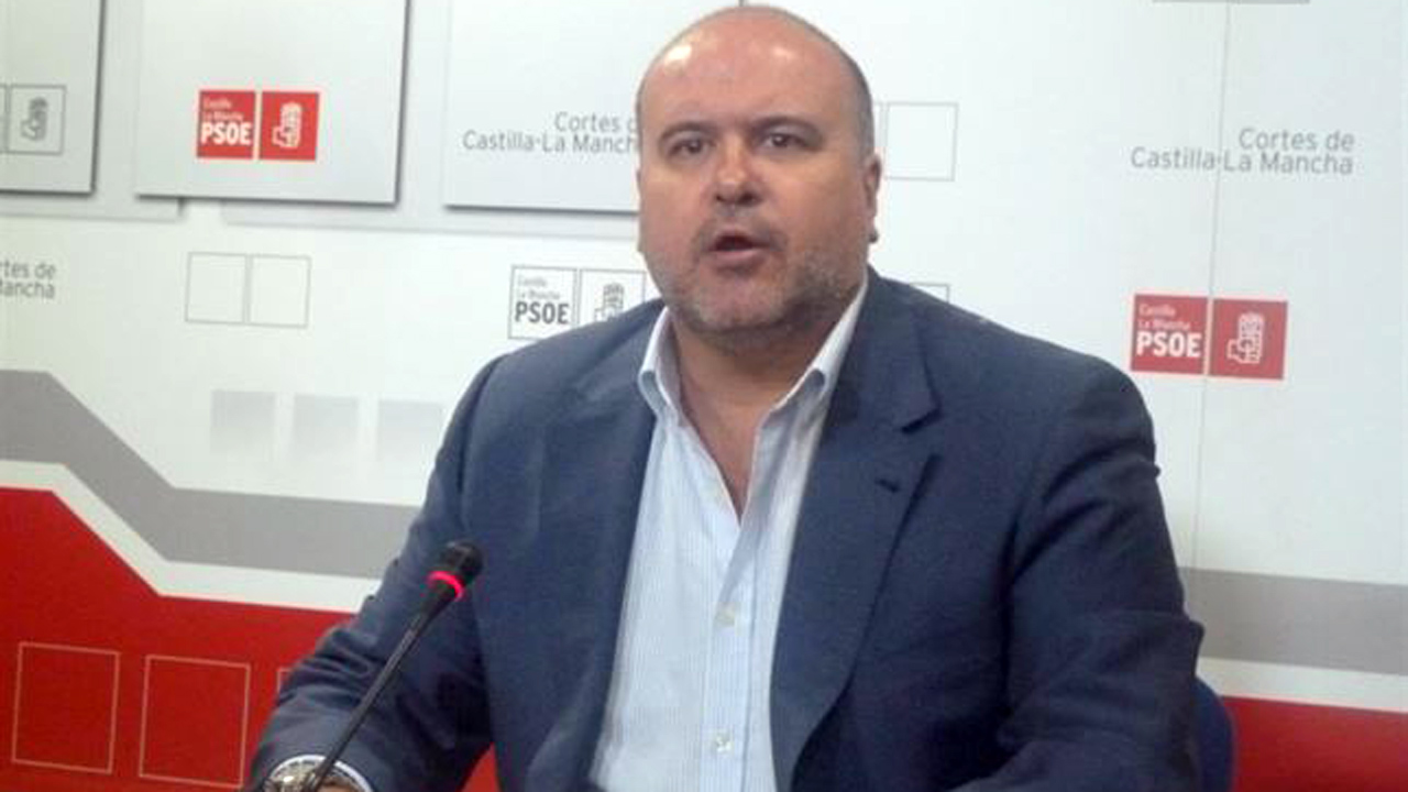 Marín: “El gobierno de Page va a desterrar las políticas injustas e innecesarias del Partido Popular en materia de educación”