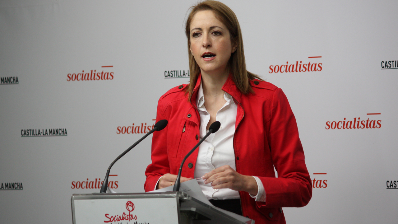 “Cospedal vuelve a mentir: no es cierto que haya renunciado a sus privilegios como ex presidenta”