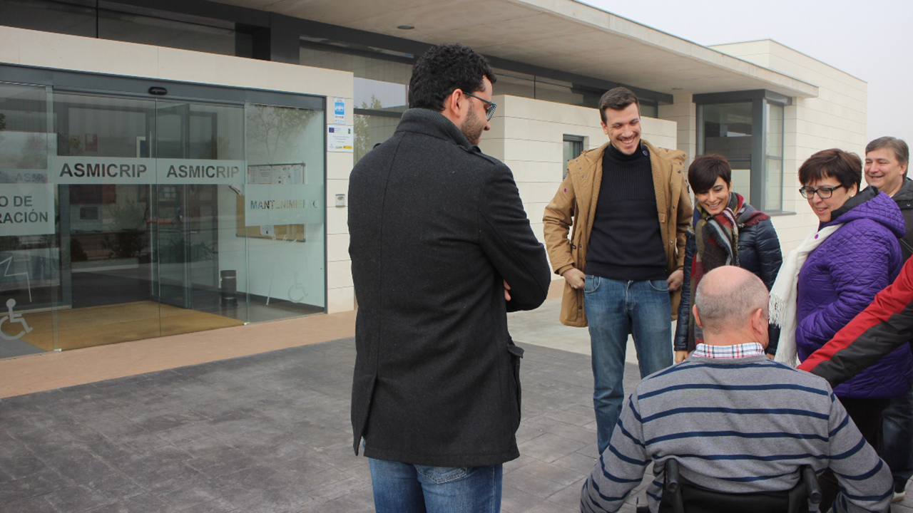 Rodríguez destaca el compromiso socialista de recuperar la Ley de Dependencia para “aprovechar” centros como ASMICRIP